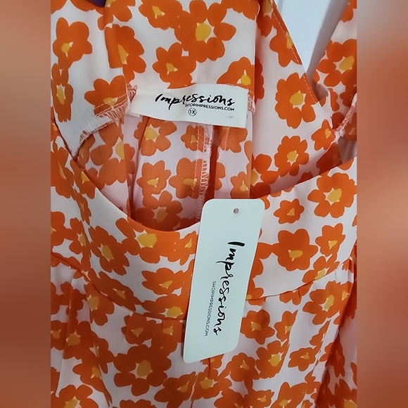 NEW! Impressions, Shaken Or Stirred Floral Tank In Orange, NWT, Size 1X - Picture 3 of 4